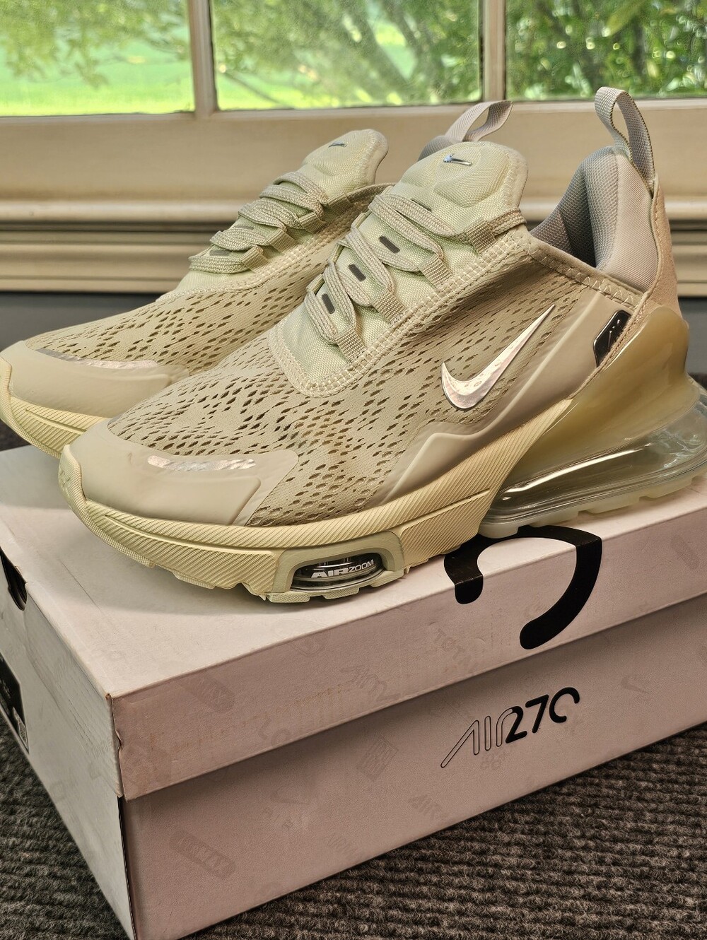 Womens Air Max 270 Light Mint Green Sneakers New